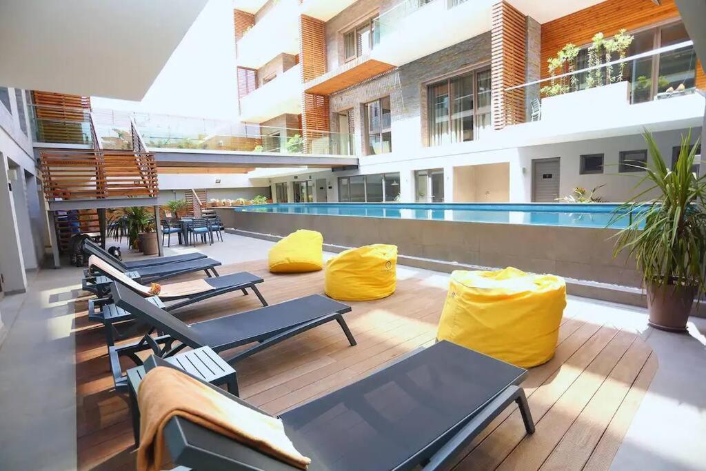 Luxury Apartment At Corniche , Seaview Close Beach Казабланка Екстериор снимка